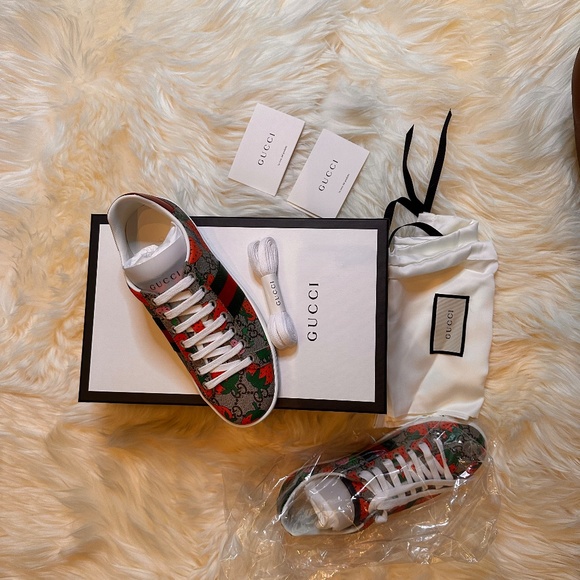 Gucci New Ace Women Sneaker - Picture 5 of 7